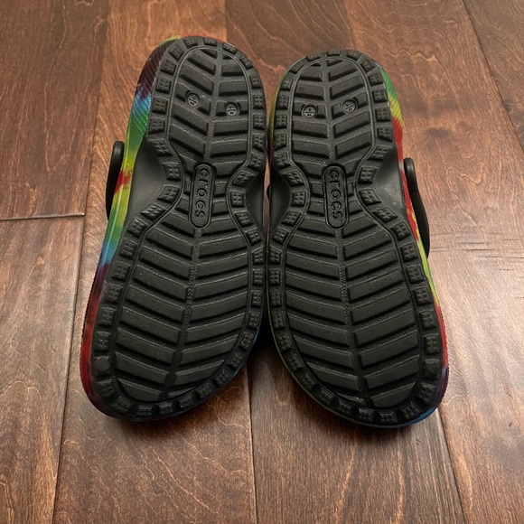 Crocs Unisex-Adult Classic Lined Tie-Dye Clog - Picture 2 of 6